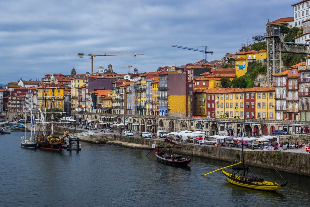 2 Nights Santiago de Compostela - From Lisbon.