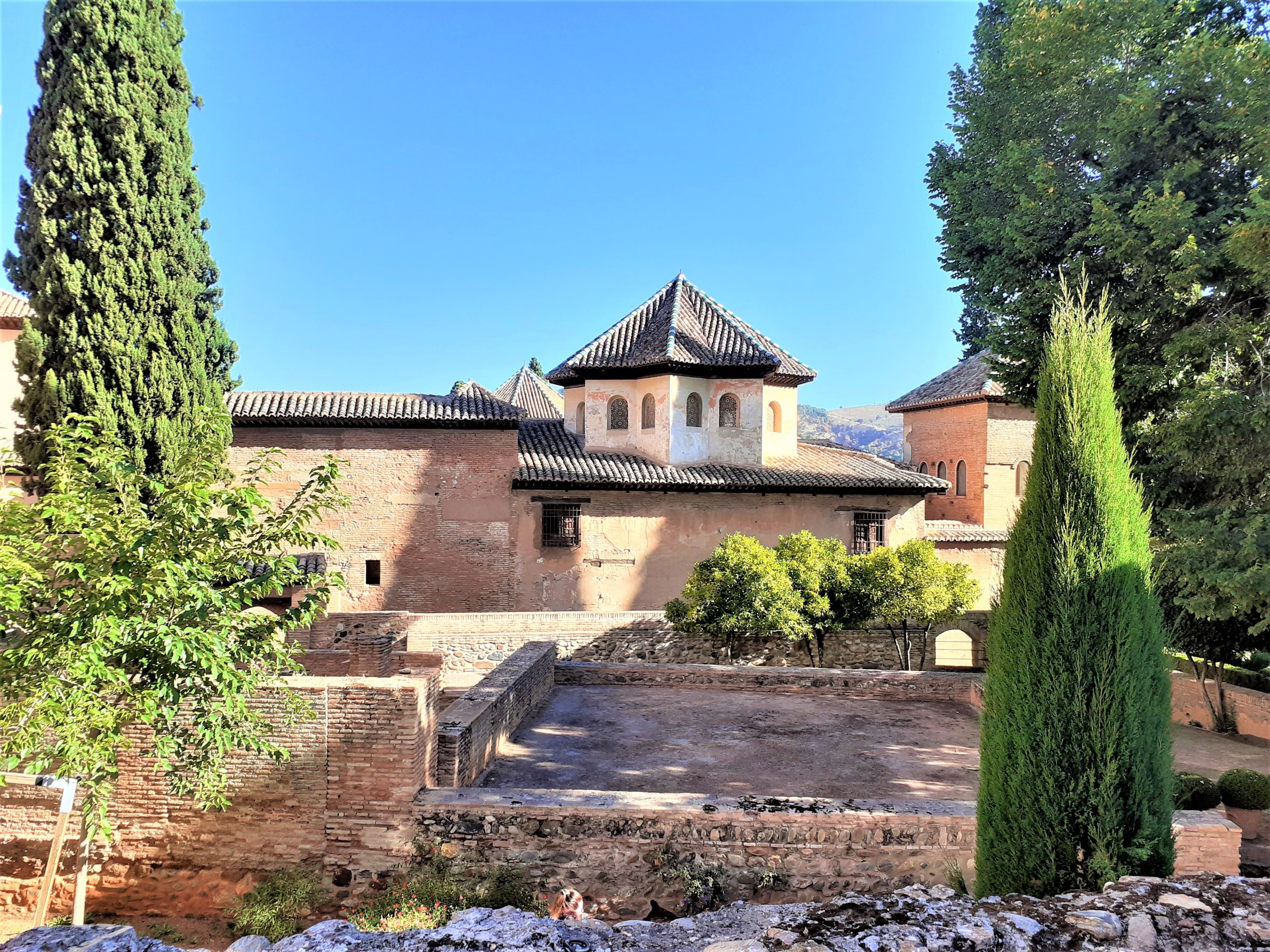 Alhambra group walking tour