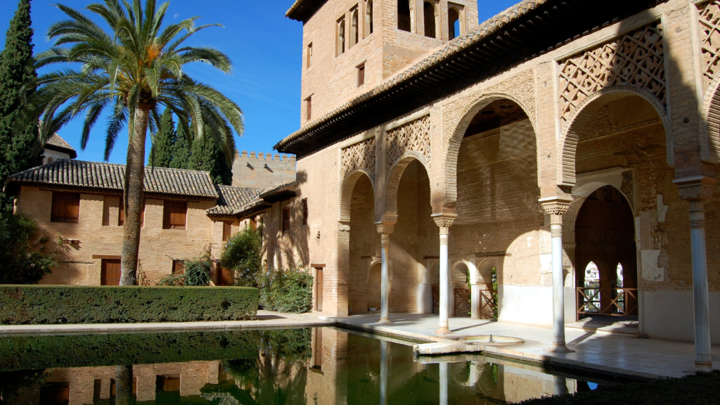 Alhambra group walking tour