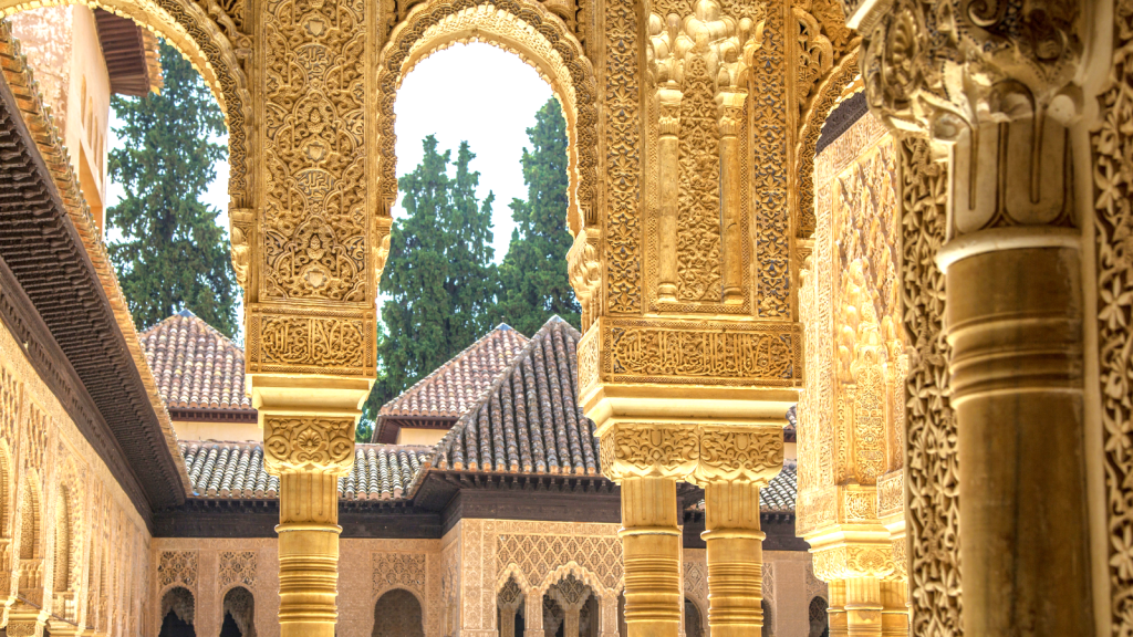 Alhambra group walking tour