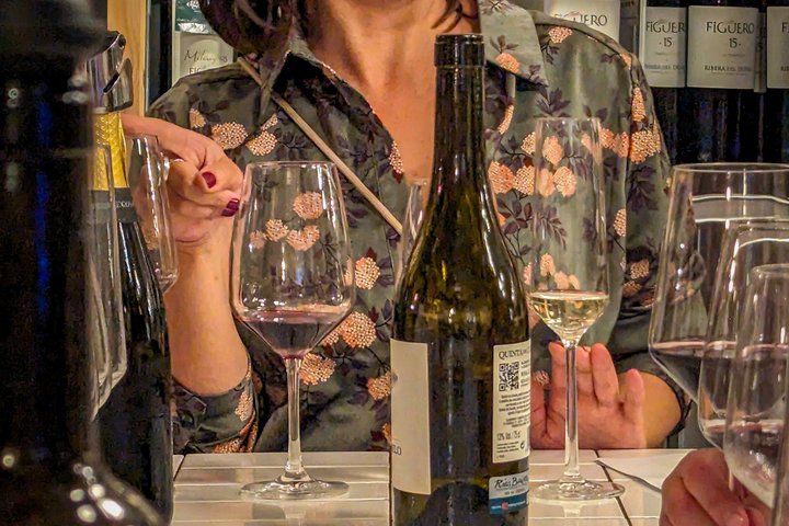 Barcelona Life and Dine Food Wine and Culture Tour