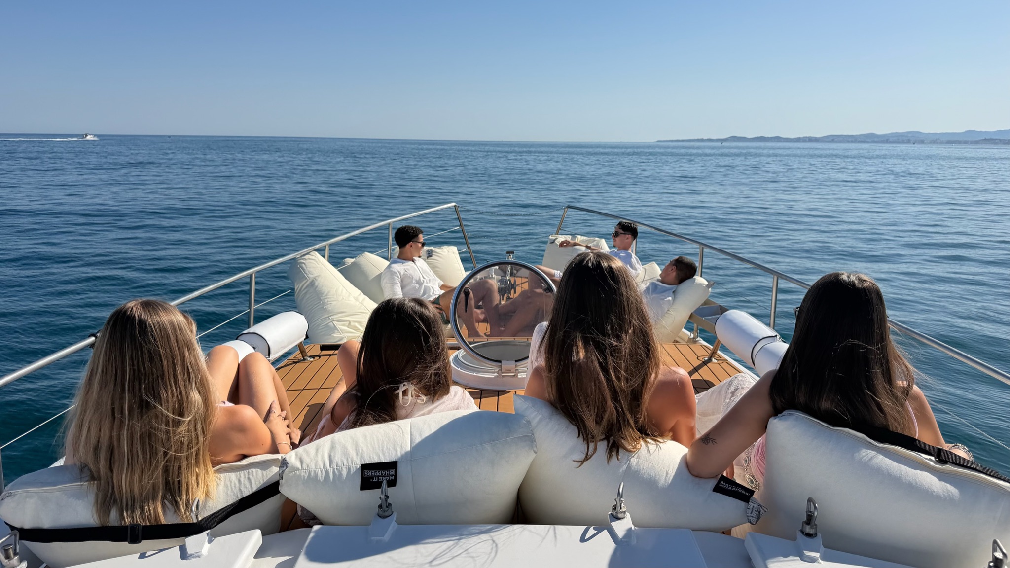 Benalmádena: avistamiento de delfines en barco con snorkel y bebidas