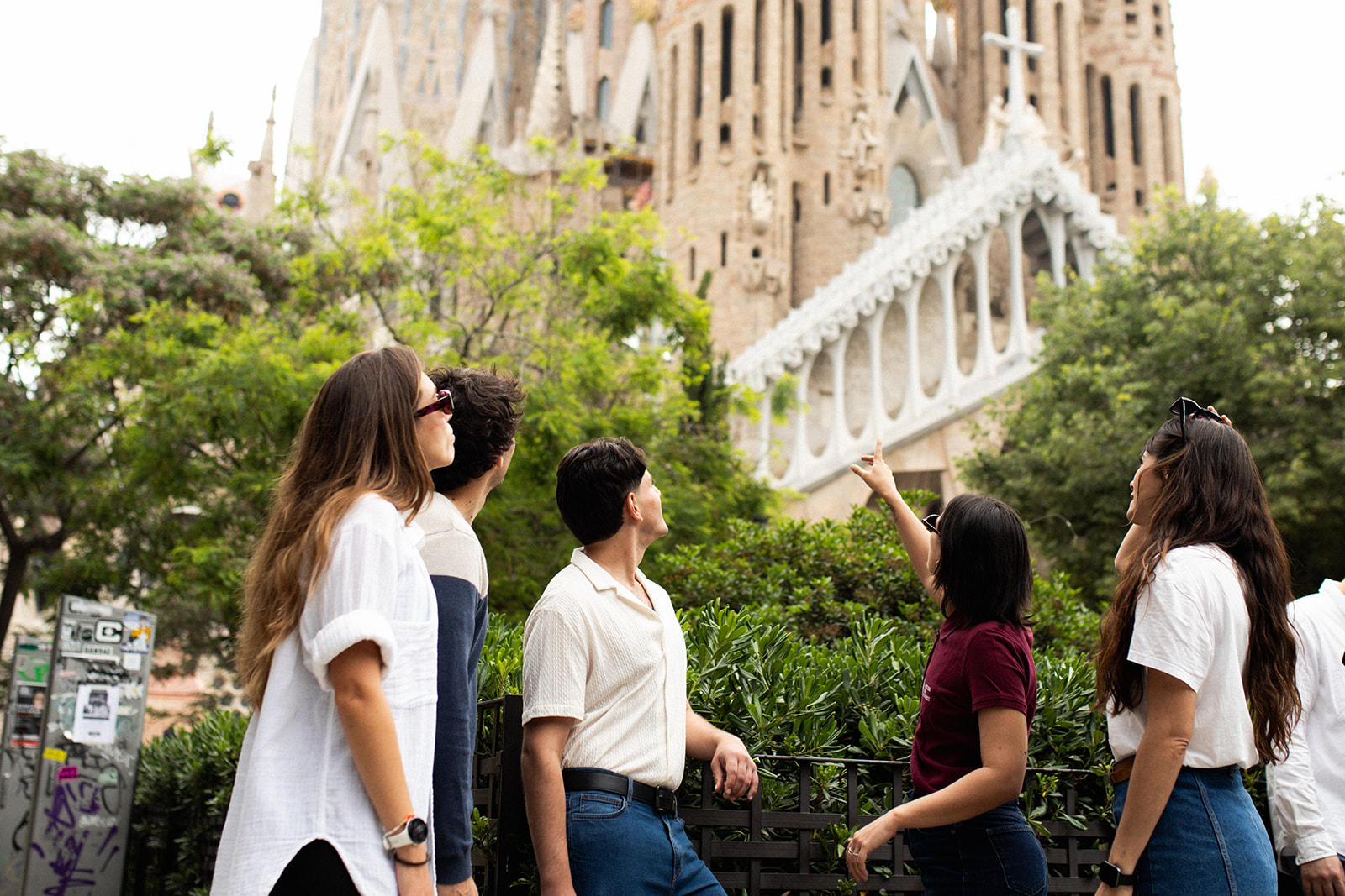 Best of Barcelona: Sagrada Familia, Park Guell, Montjuic & Gothic