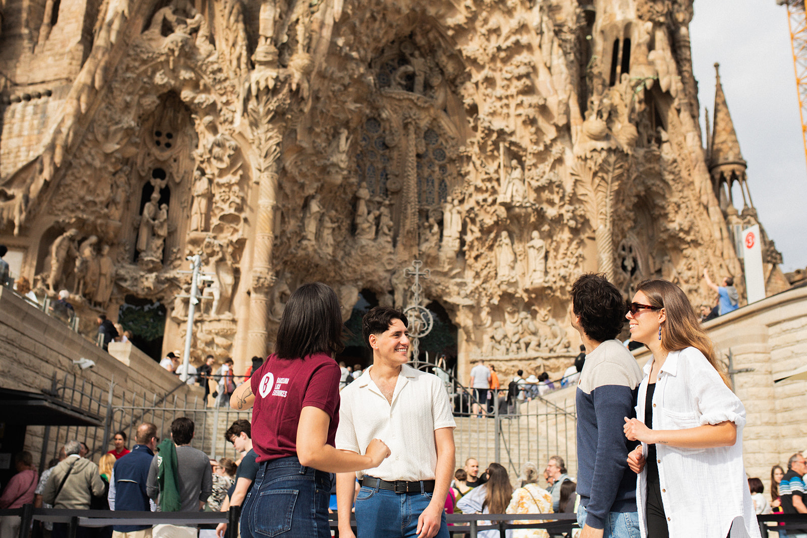Best of Barcelona: Sagrada Familia, Park Guell, Montjuic & Gothic