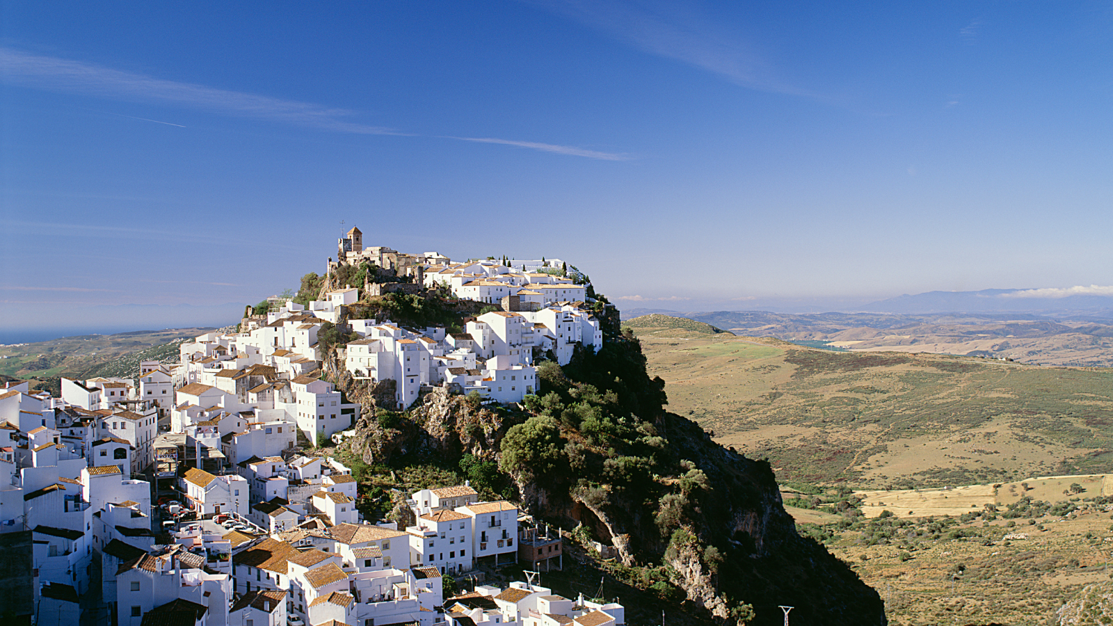 Casares and Estepona private trip with hotel pick-up