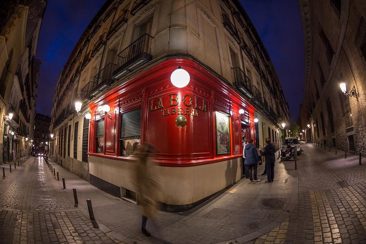 Craft-beer and Tapas Tour in Madrid