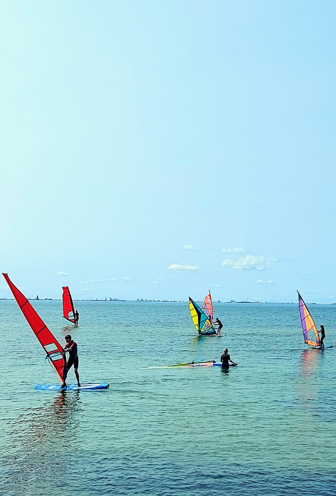 Dynamic Windsurfing Beginner camp Costa del Sol, Marbellla-Estepona