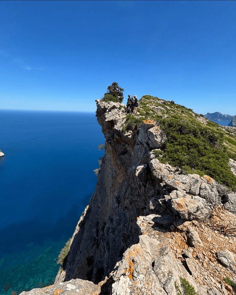 Easy-to-medium shared hike with incredible views - Pollença