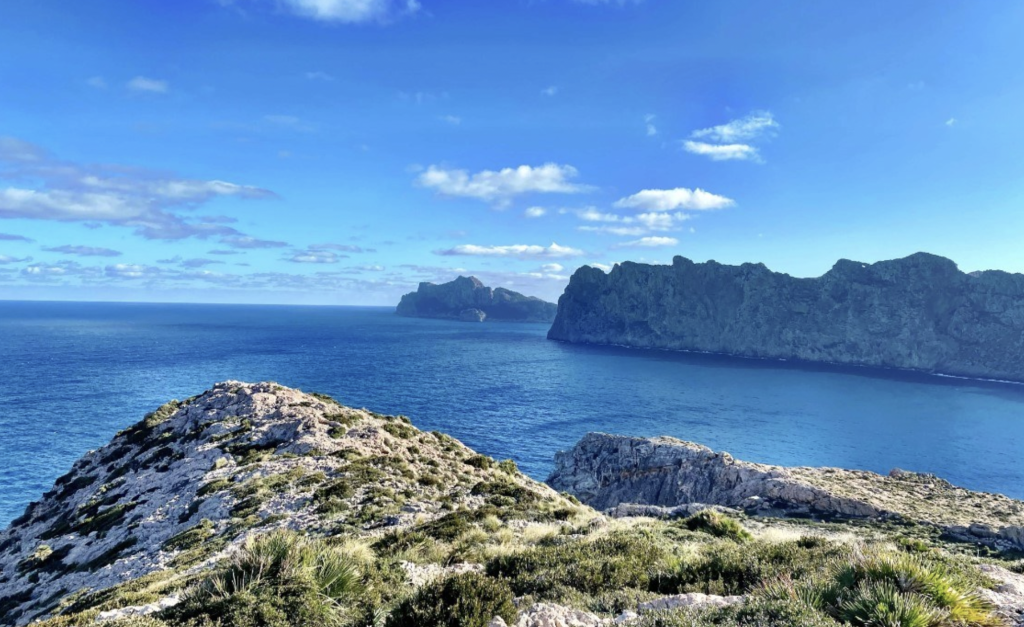 Easy-to-medium shared hike with incredible views - Pollença