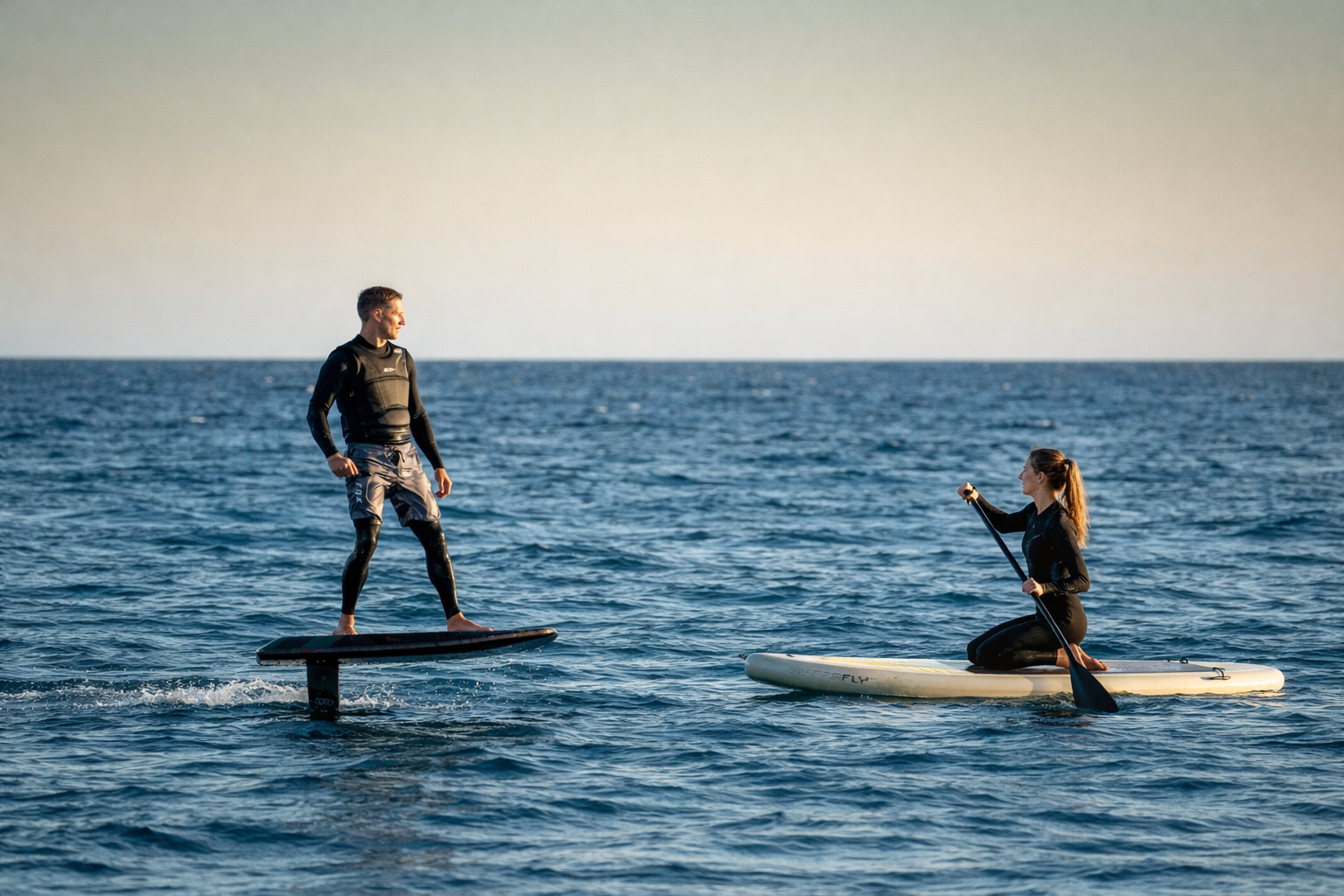Estepona: Sunset Paddle-Out & E-Foil Couples Ocean Adventure