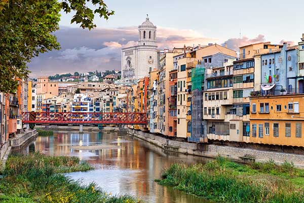 Girona and Costa Brava Small Group Full-day Tour - From Barcelona.