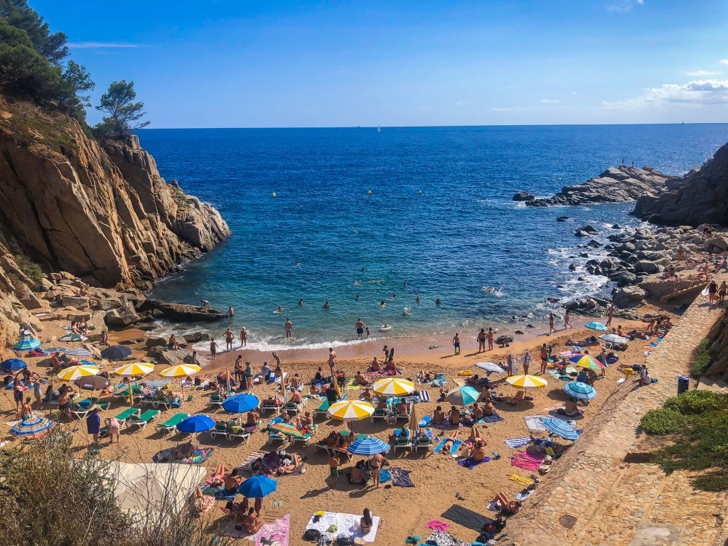 Girona and Costa Brava Small Group Full-day Tour - From Barcelona.