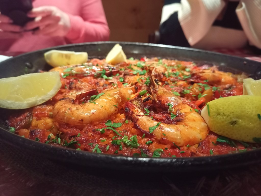 Madrid Local Tapas & History Tour with Dinner