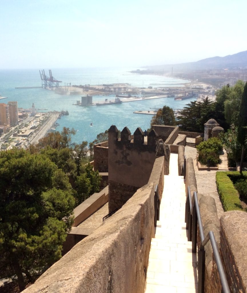Malaga: Alcazaba & Roman Theater / group walking tour
