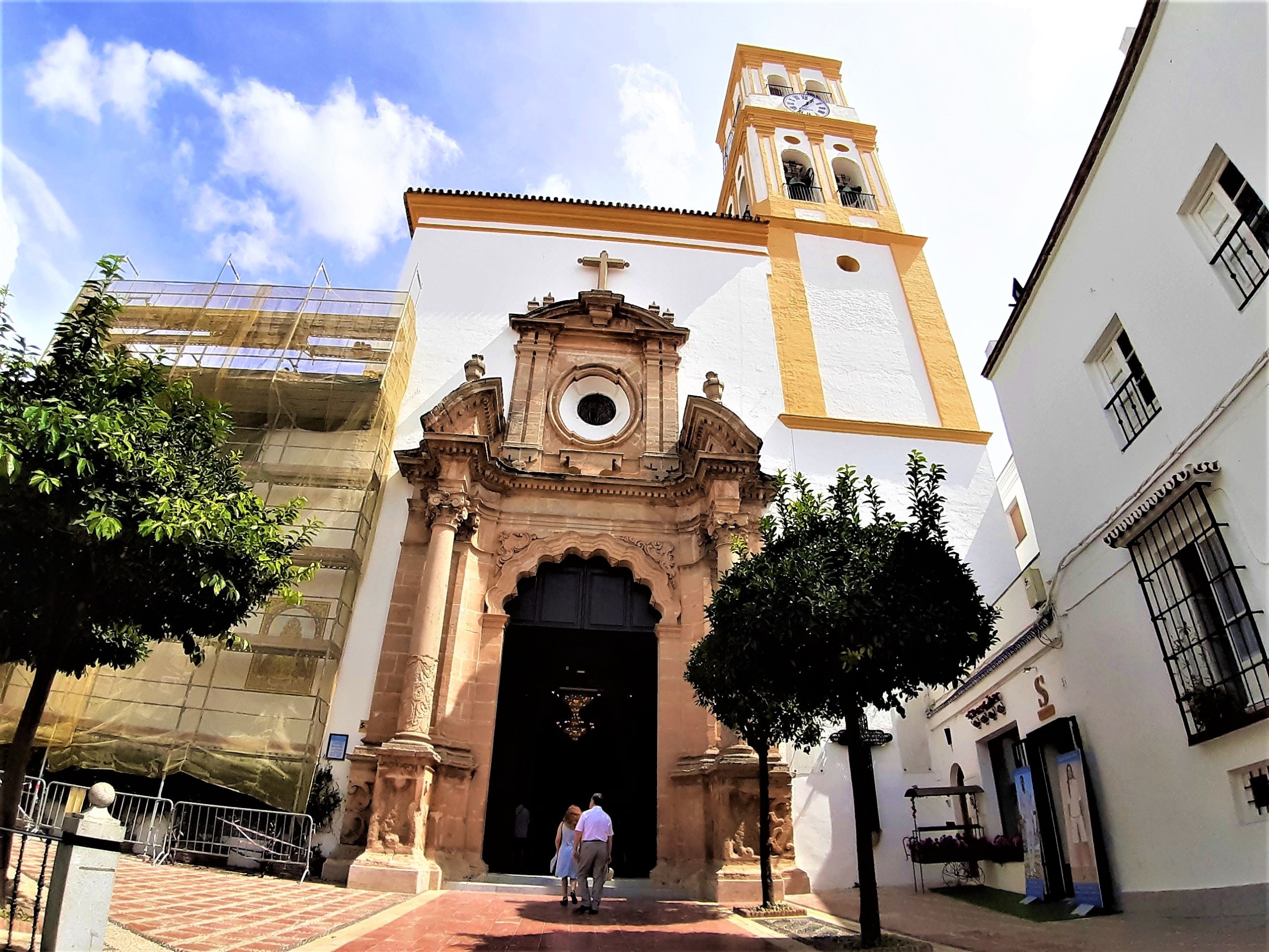 Marbella: group walking tour