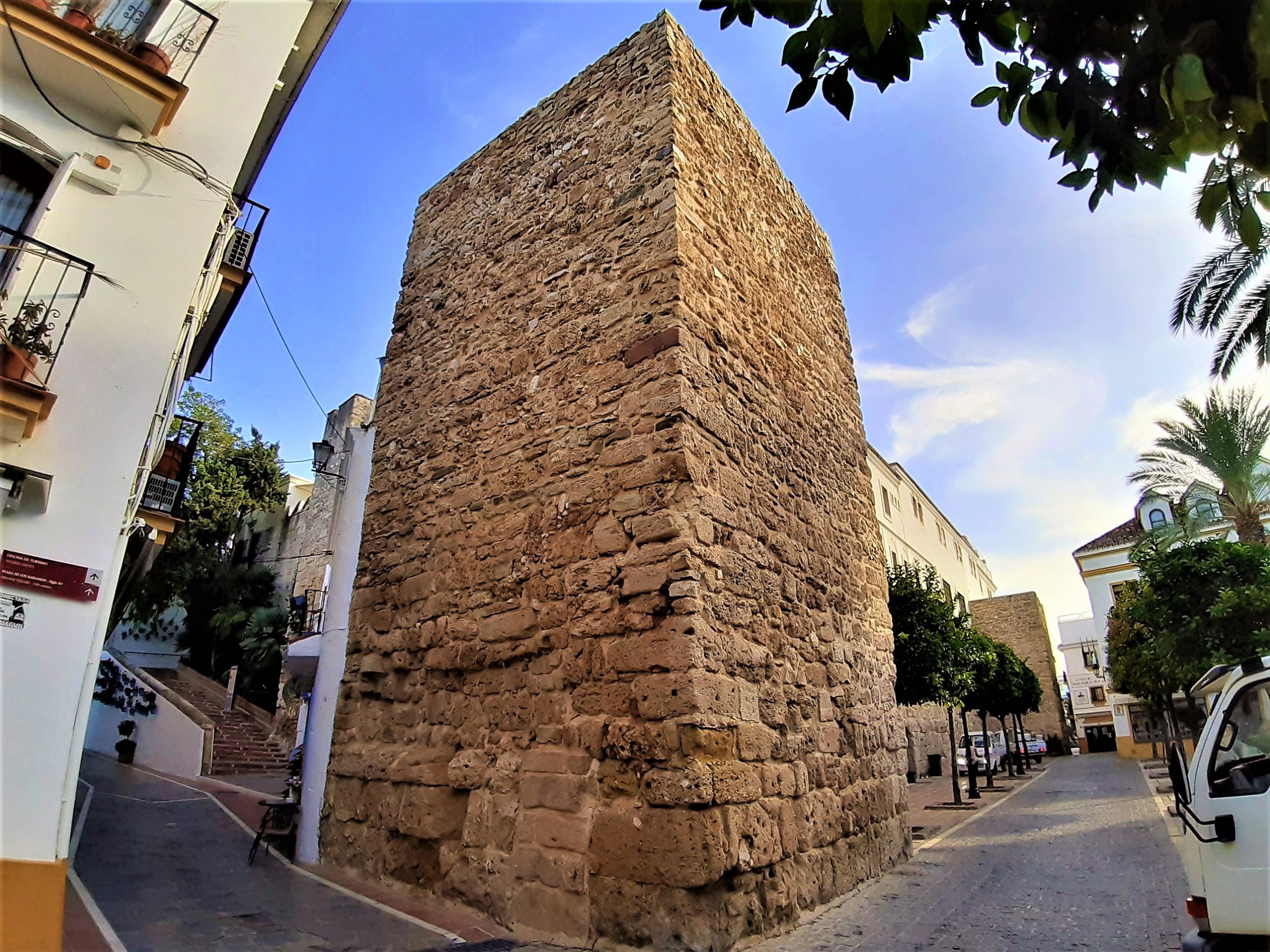 Marbella: group walking tour