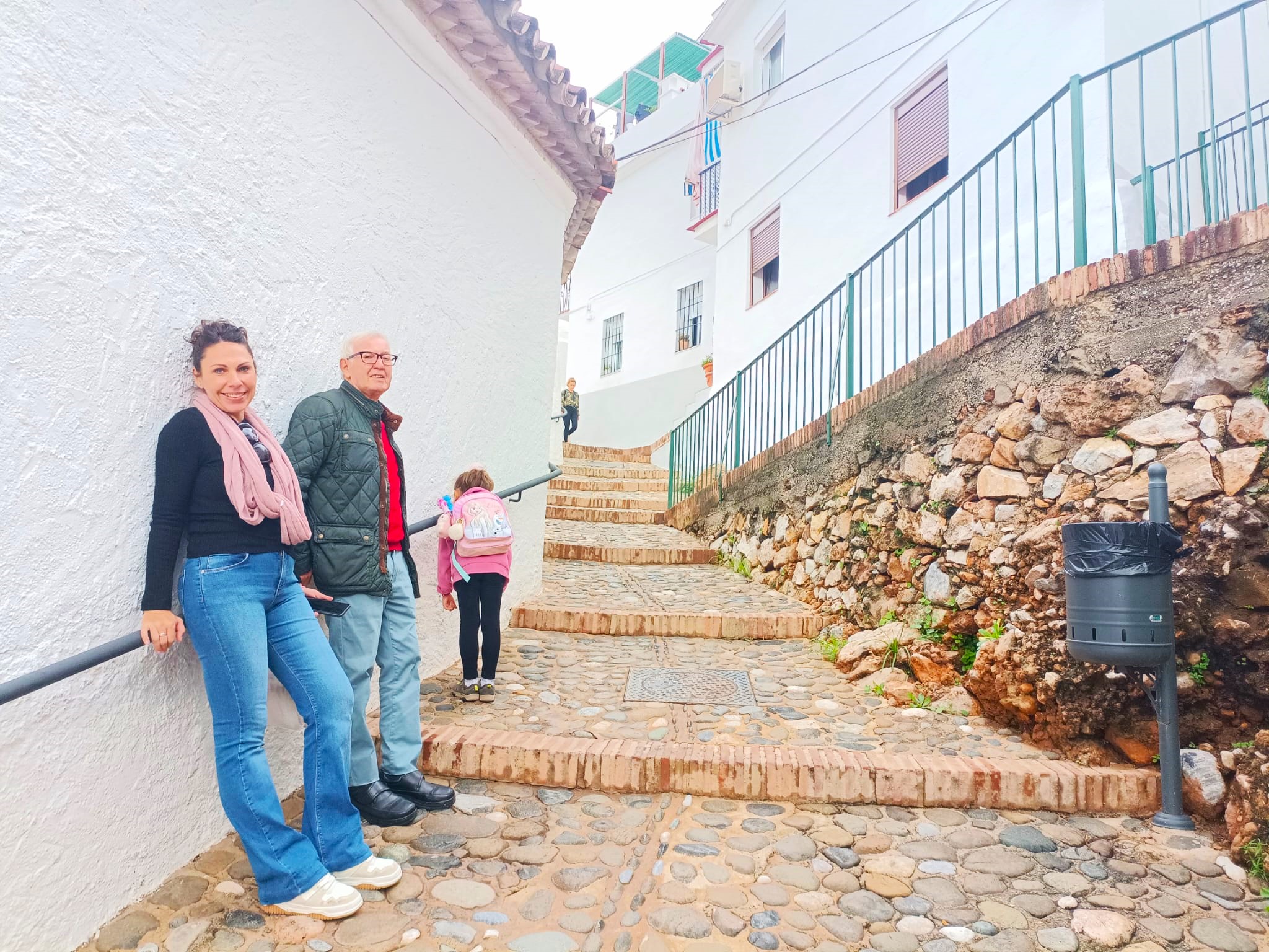 Ojen private walking tour