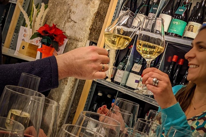 Private Barcelona Life and Dine Food Wine and Local Culture