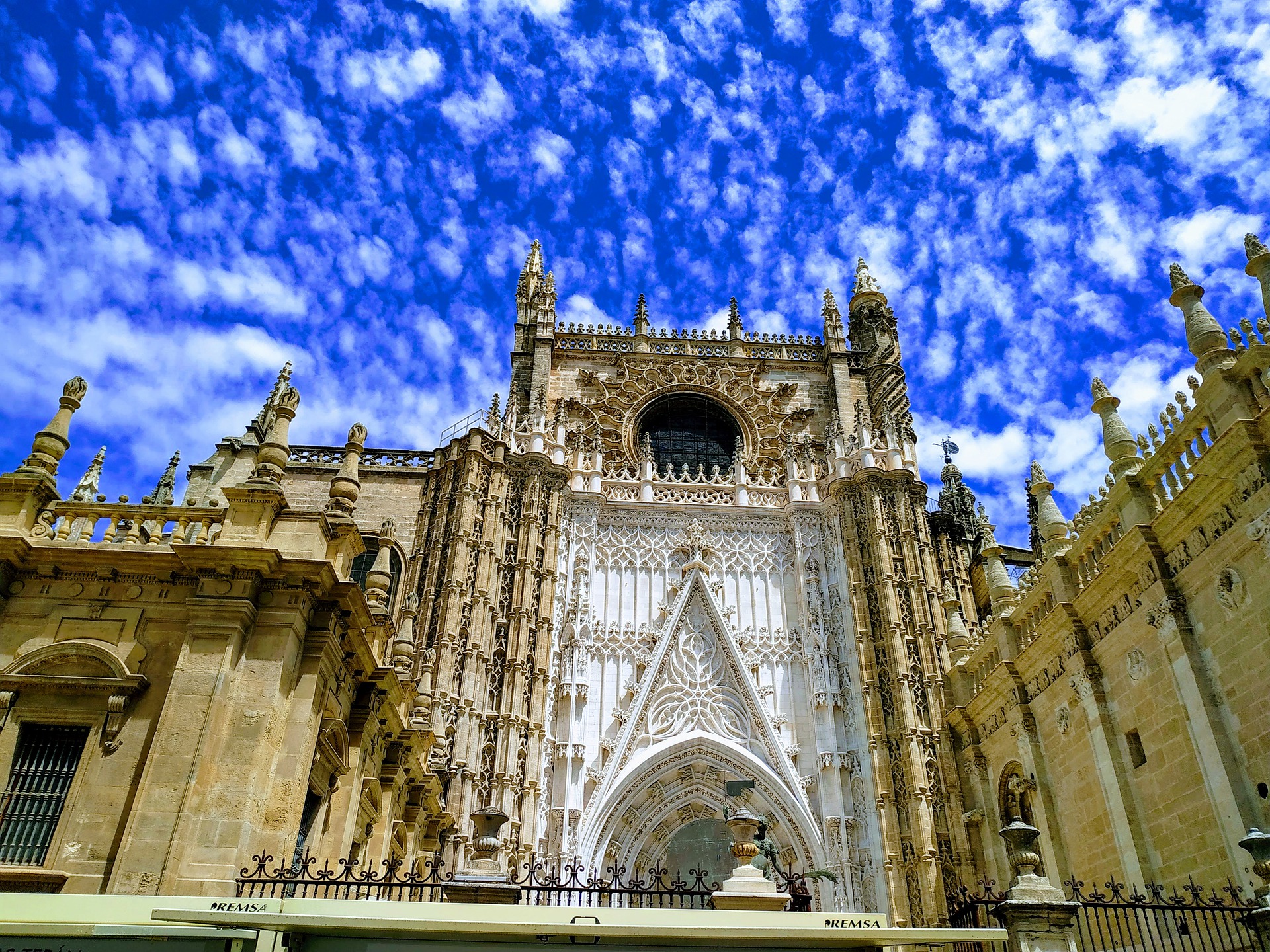 Seville group walking tour