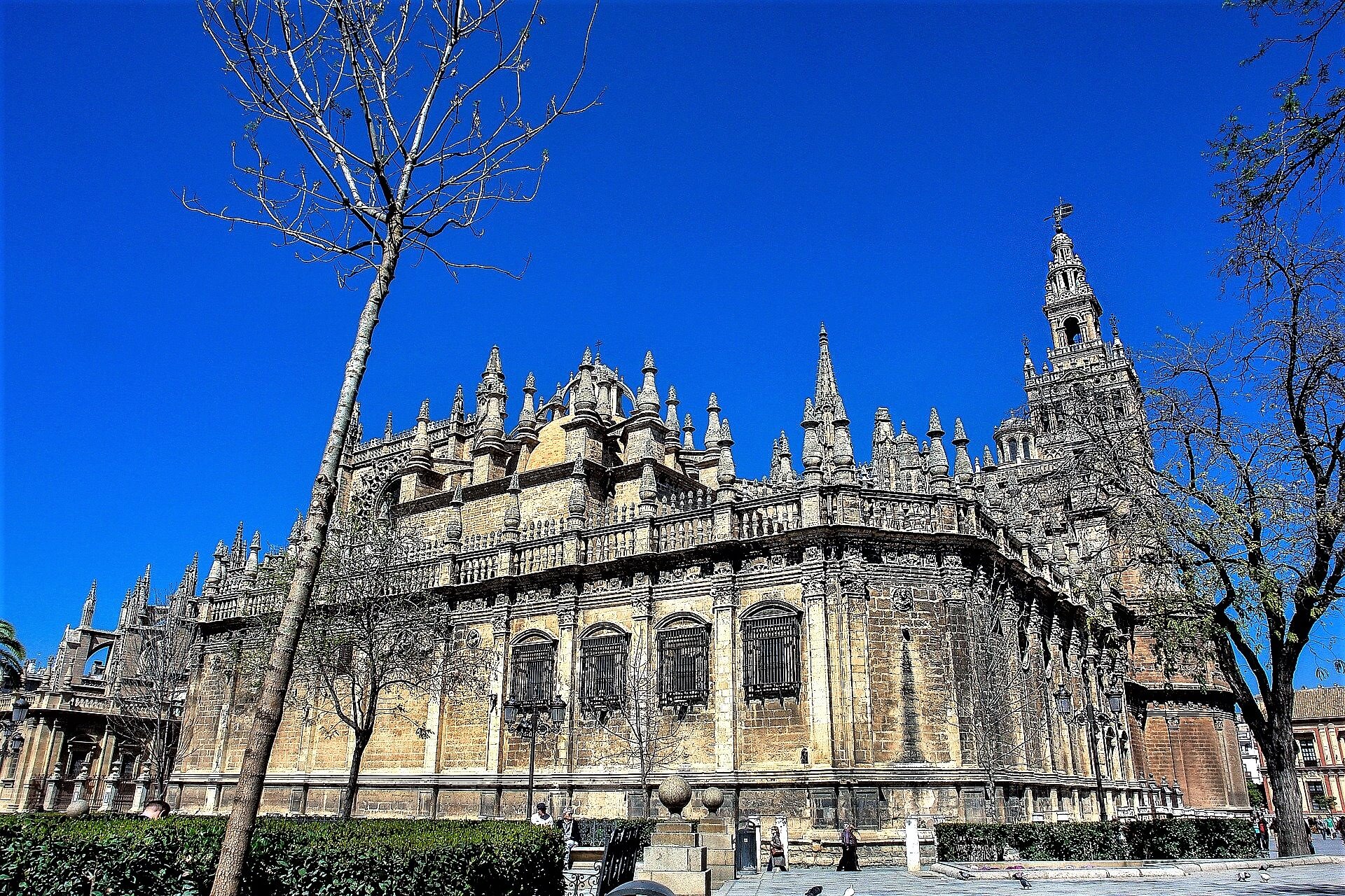Seville group walking tour