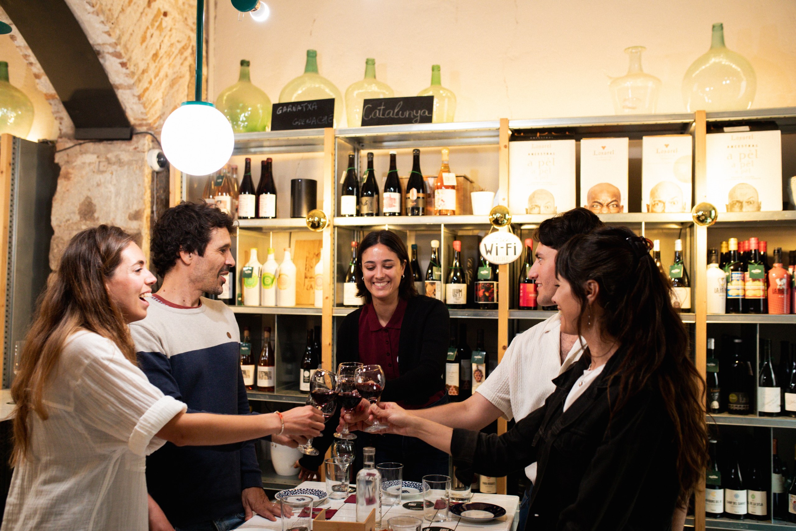 Tapas & Wine Experience