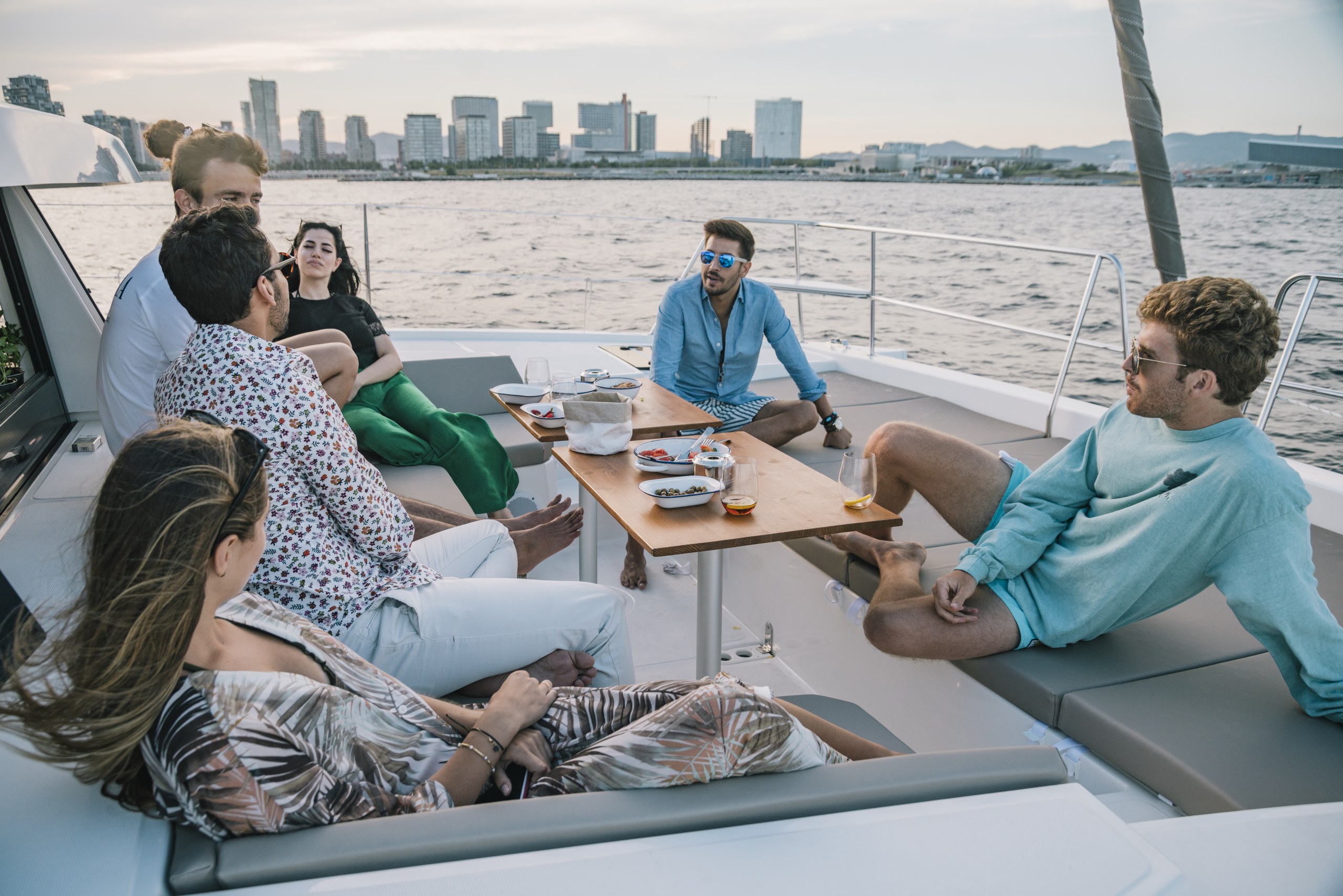 2 HOURS (BALI 4.1) - private luxury catamaran Barcelona