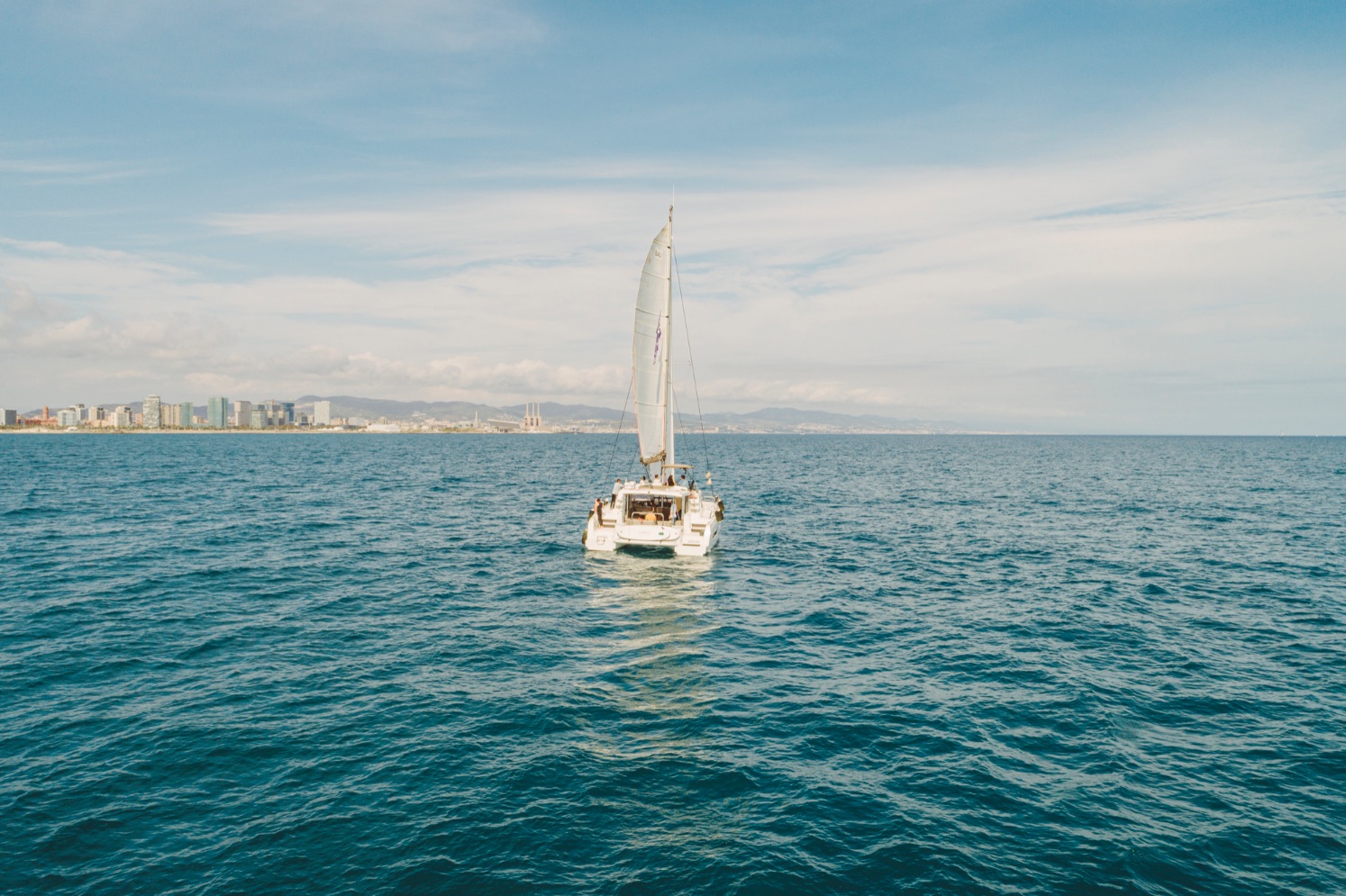 3 HOURS (BALI 4.1) - private luxury catamaran Barcelona