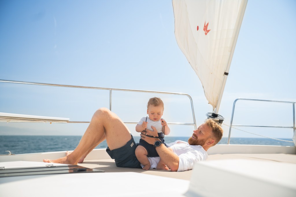 3 HOURS (BALI 4.2) - private luxury catamaran Barcelona