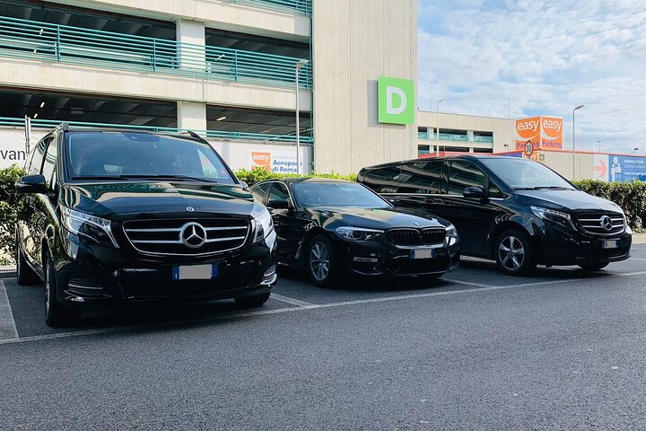 Andorra Airport (LEU) to Andorra - Round-Trip Private Transfer