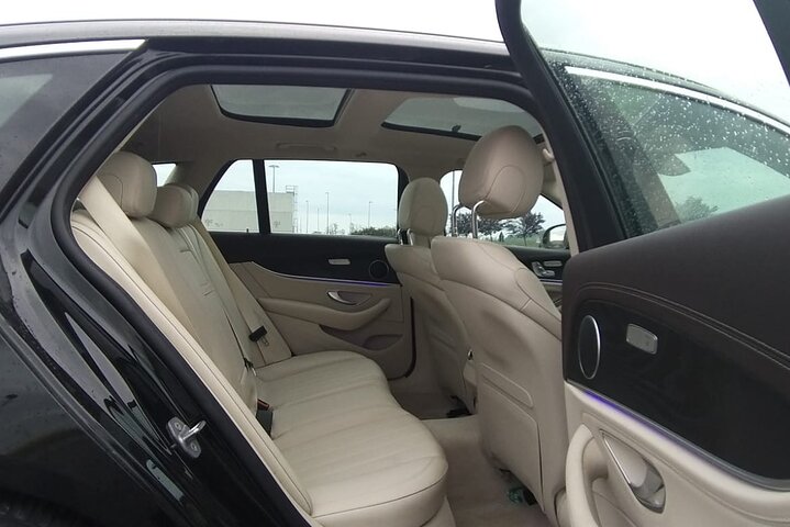 Andorra to Andorra Airport (LEU) - Departure Private Transfer