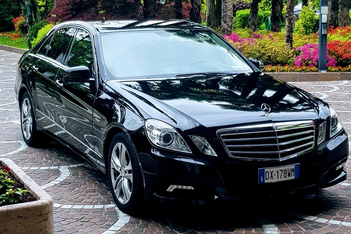 Barcelona Airport (BNC) to Palamós - Round-Trip Private Transfer