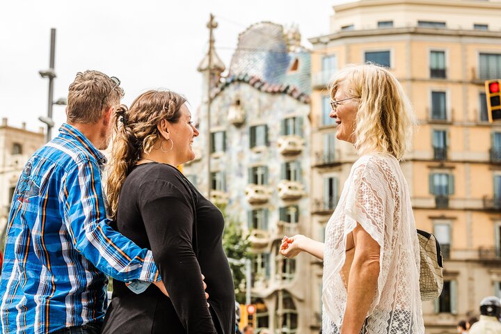 Barcelona Half-Day Tour: Private & Custom with a Local Guide