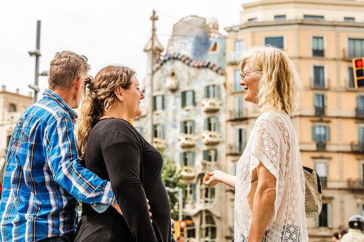 Barcelona Private Custom Tour with a Local, Icons & Hidden Gems