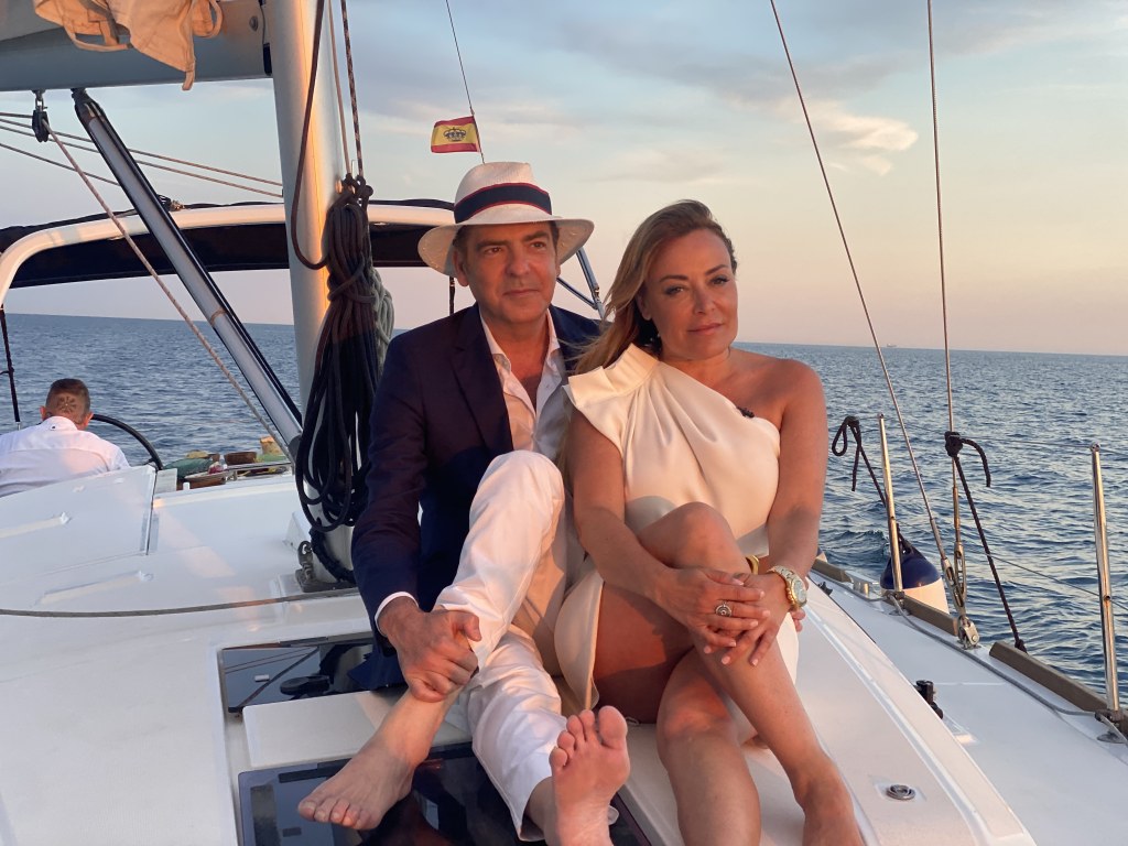 Barcelona Private Sailing with Open Bar & Snacks (max 9)