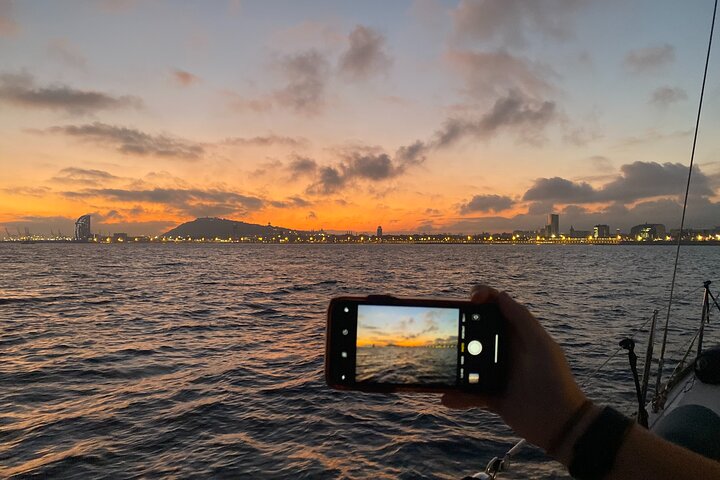 Barcelona Sunset Private Sailing with Open Bar & Snacks (max 9)
