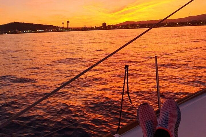 Barcelona Sunset Private Sailing with Open Bar & Snacks (max 9)
