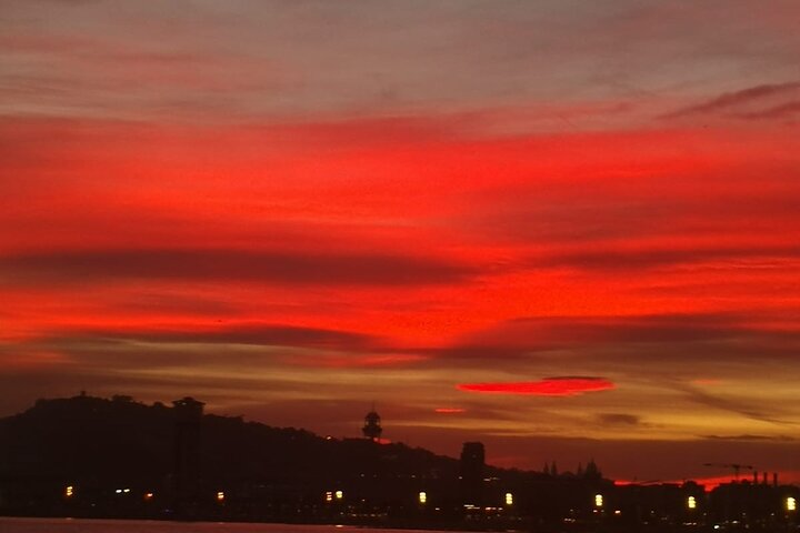 Barcelona Sunset Private Sailing with Open Bar & Snacks (max 9)
