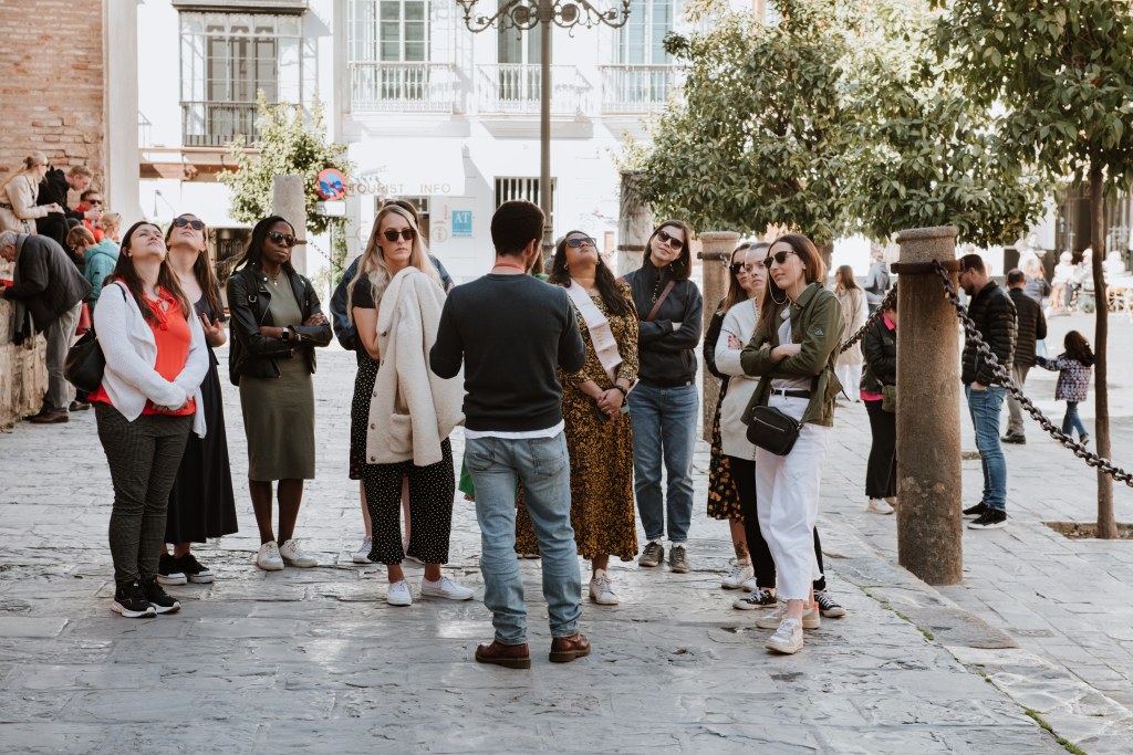 Brotherhood´s Seville Private Tour