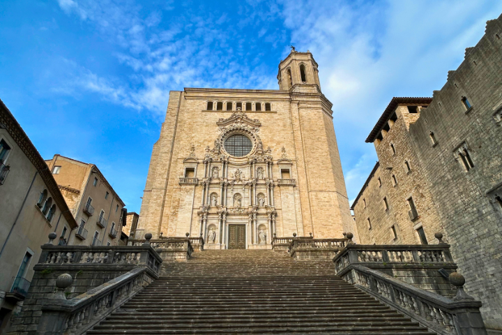 Girona Game of Thrones Self-Guided Walking Tour with an APP