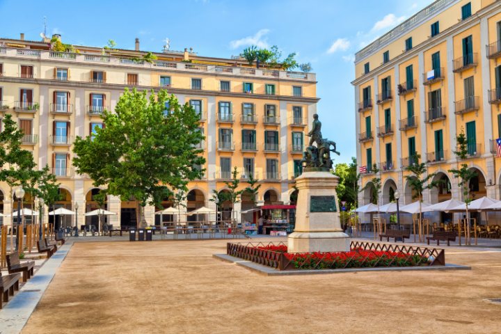 Girona Game of Thrones Self-Guided Walking Tour with an APP