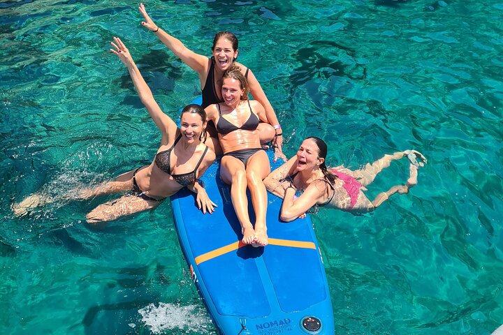 Nomad Sailing Trips - Espalmador