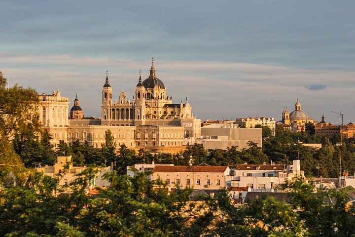 Madrid Icons & Hidden Gems: Private Custom Tour with a Local
