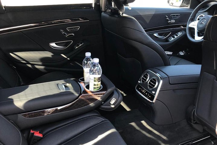 Mallorca Airport (PMI) to Palma Nova- Round-Trip Private Transfer
