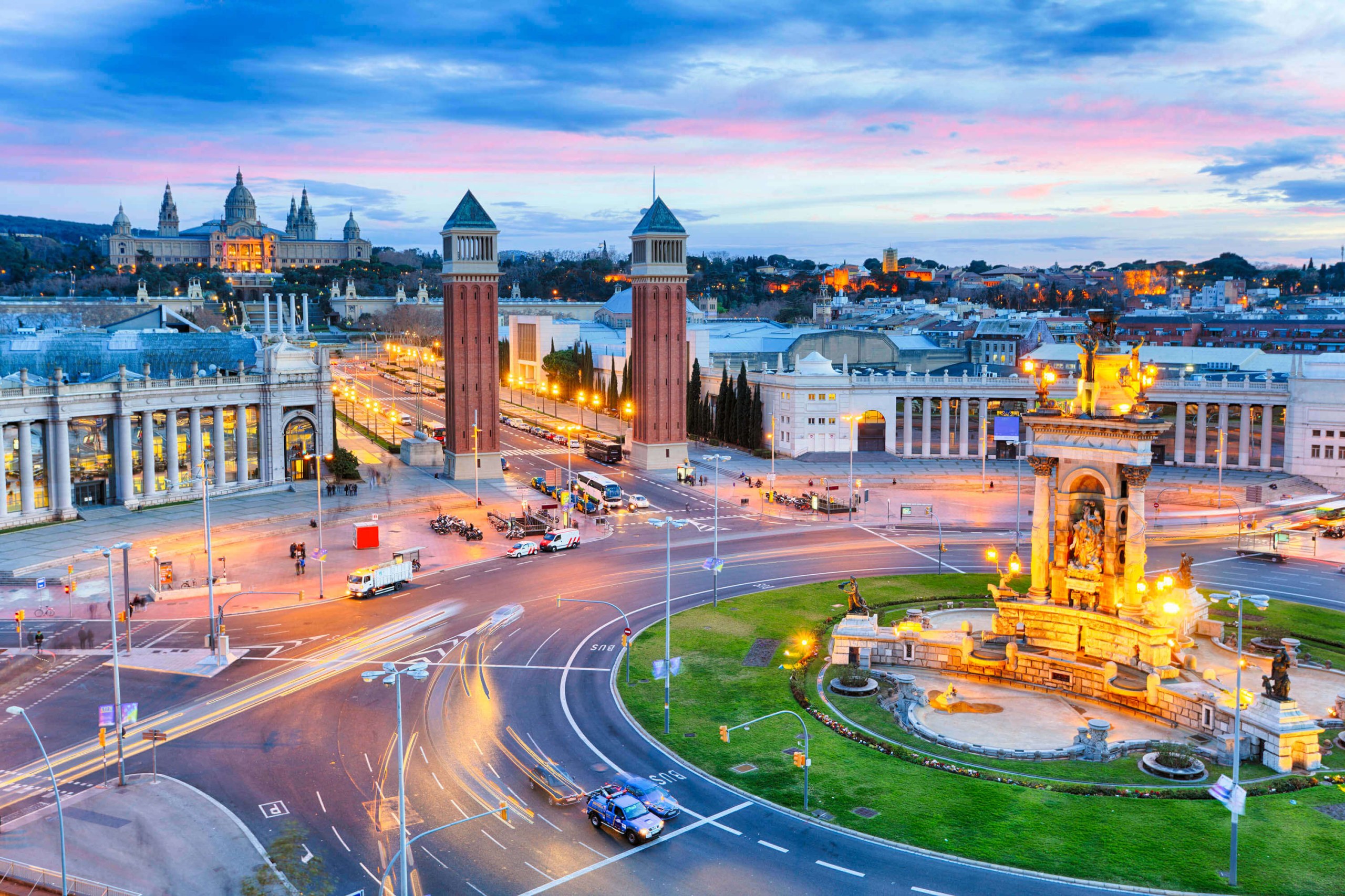 Montjuic Park, Barcelona: Walking Tour with Audio Guide App