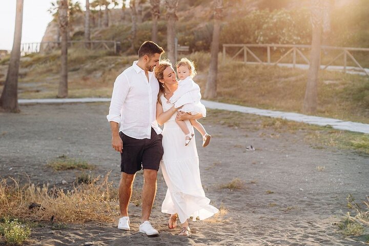 Private Photoshoot with a Professional Photographer in Malaga
