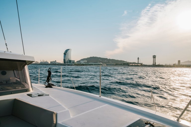 SERENA (BALI 4.1) - Private catamaran rental