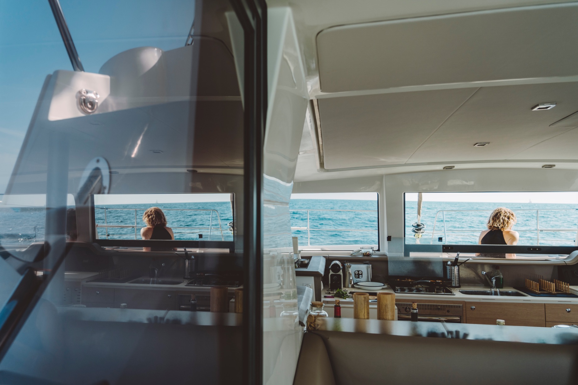 SERENA (BALI 4.1) - Private catamaran rental