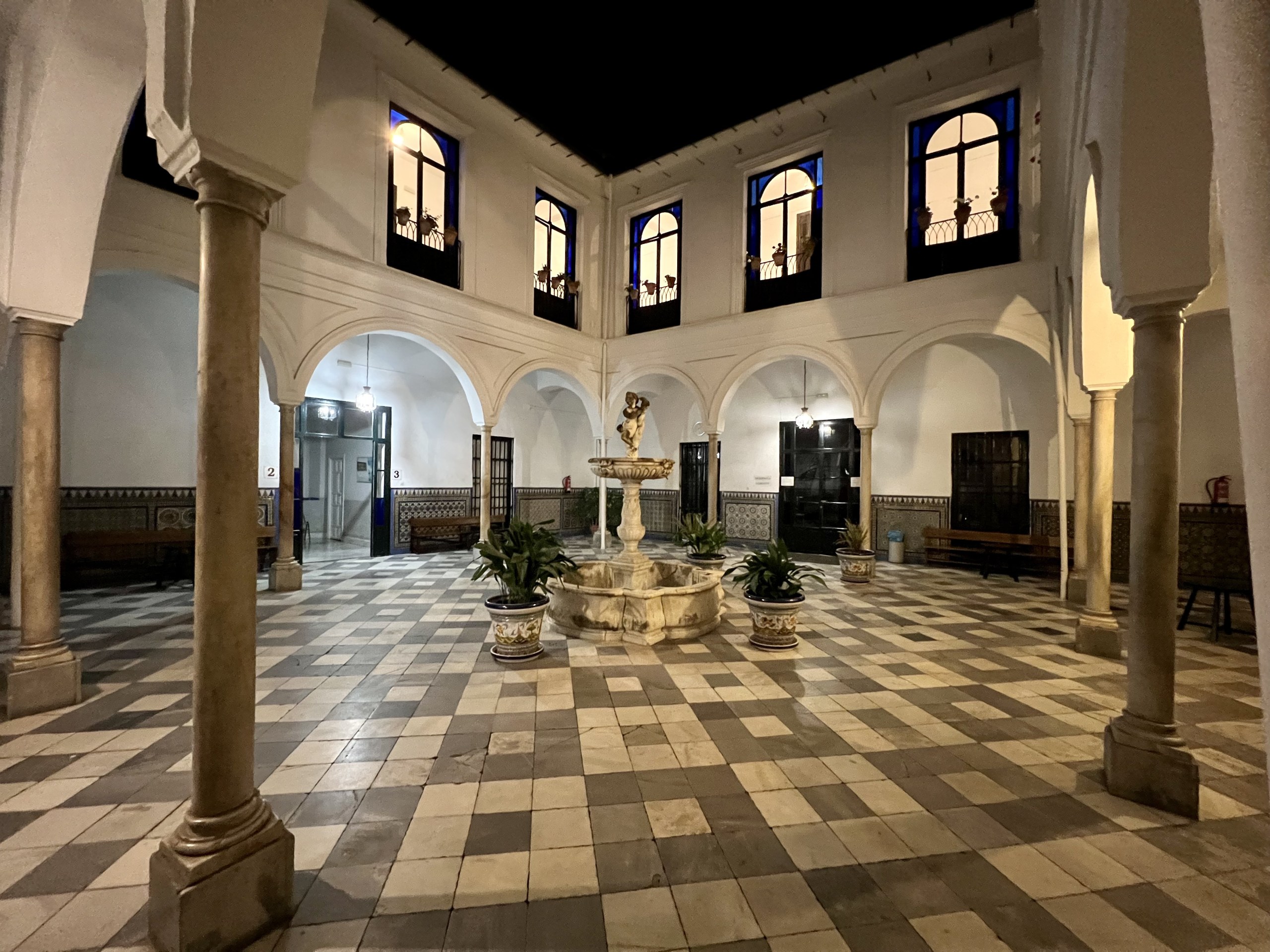 Seville Mysterious and Paranormal Tour