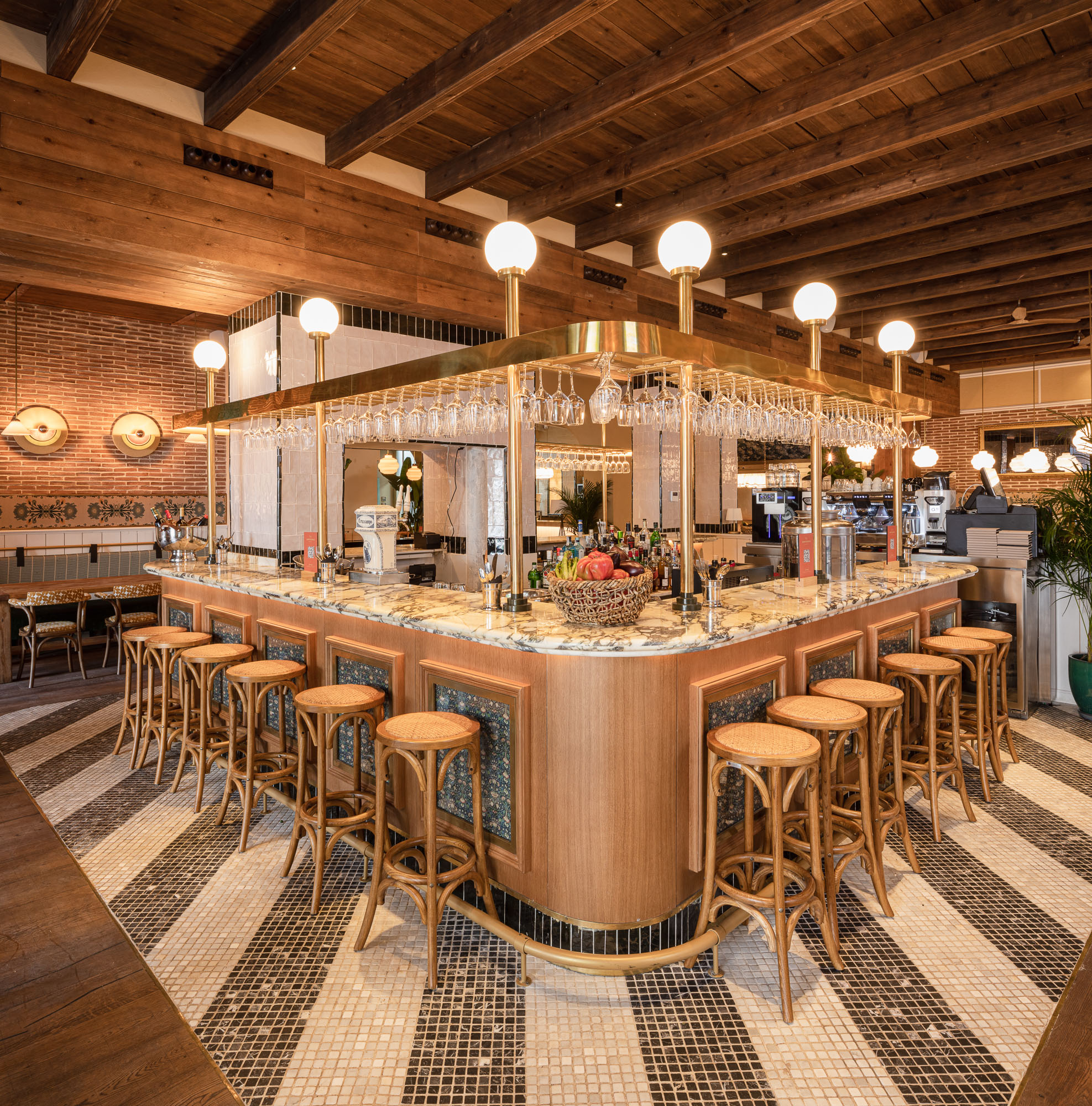 Seville: Private gastronomic tour