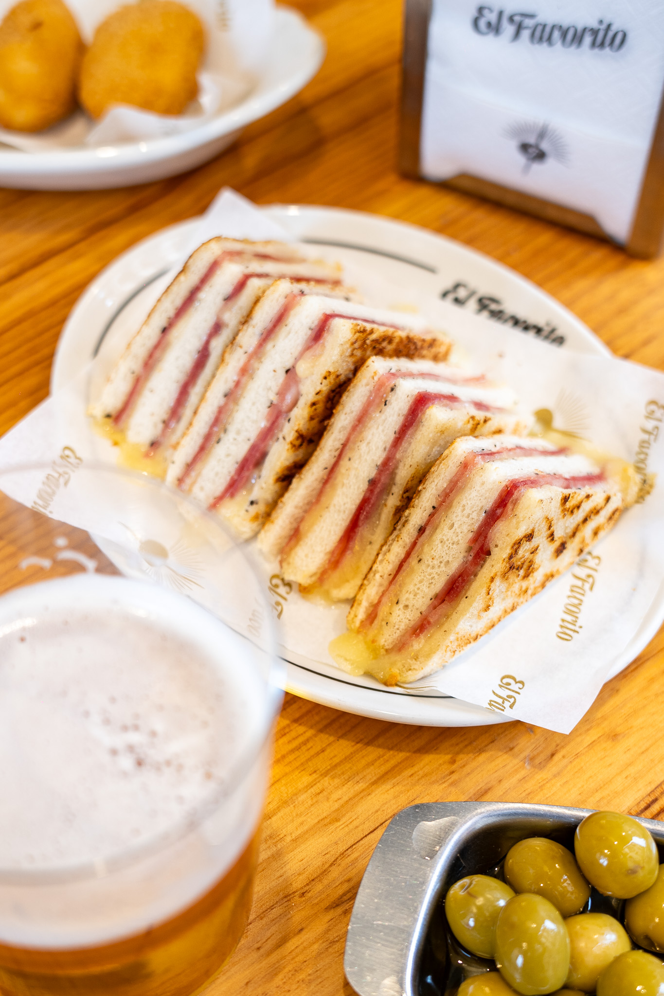 Seville: Private gastronomic tour